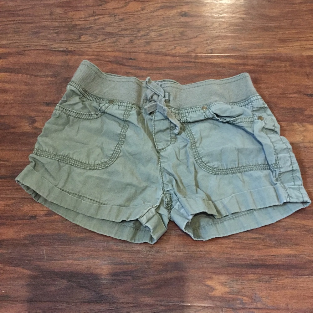 Girl’s shorts